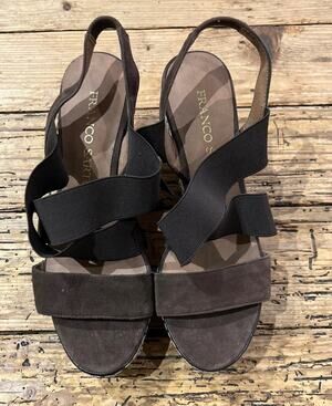Franco Sarto Women’s Size 6M Brown Wedge Sandal